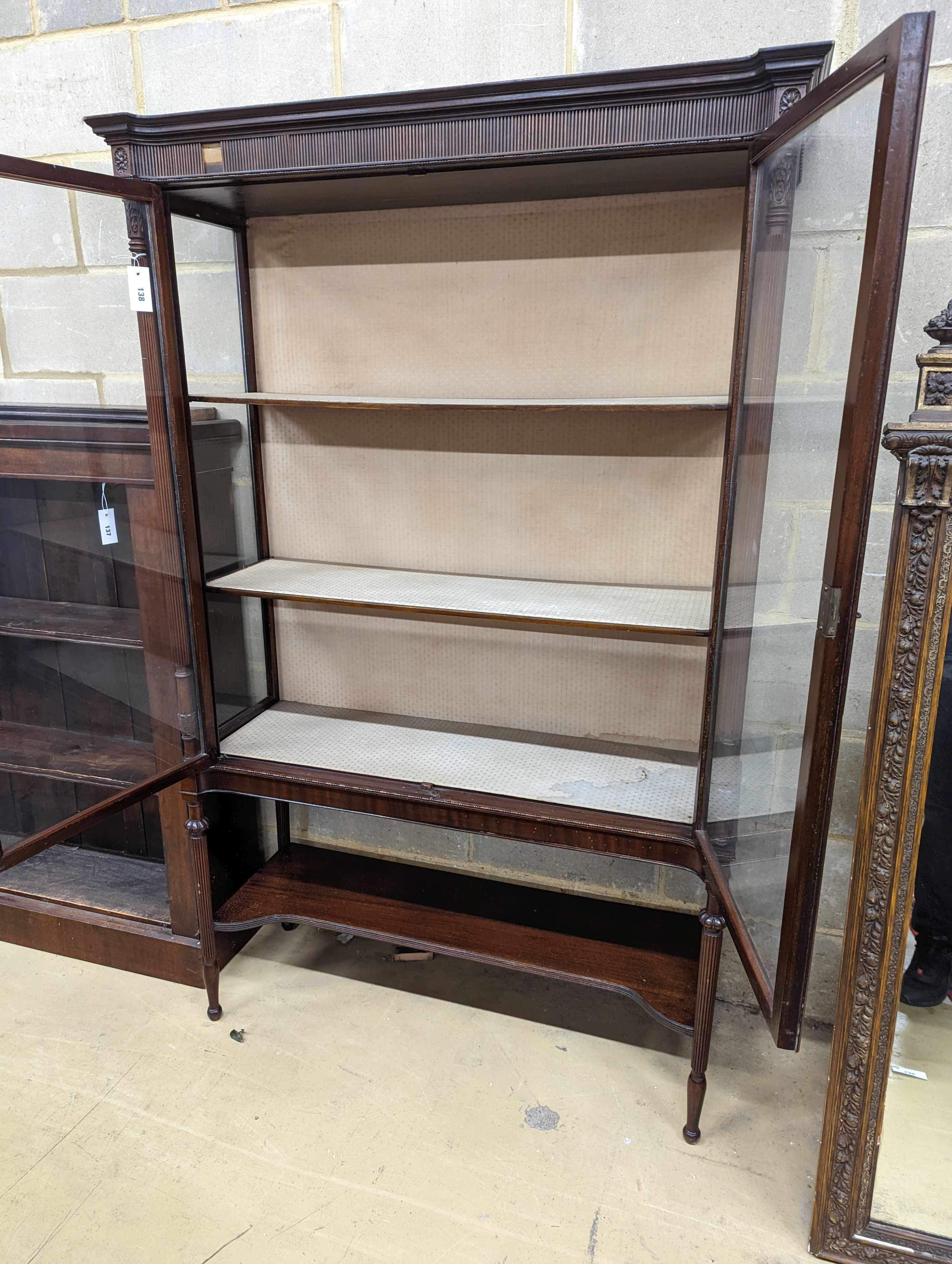 An Edwardian mahogany display cabinet, length 112cm, depth 44cm, height 177cm